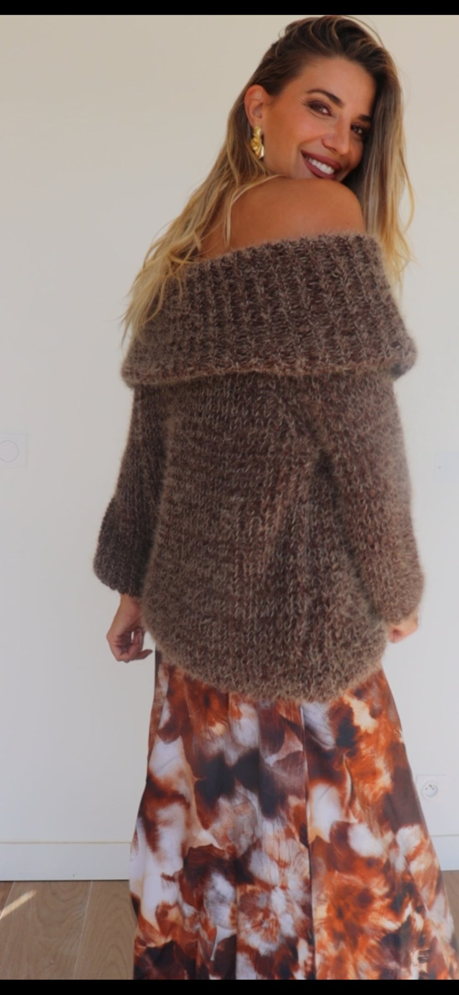 Pull col Bardot fluffy Marron - Liltaylor