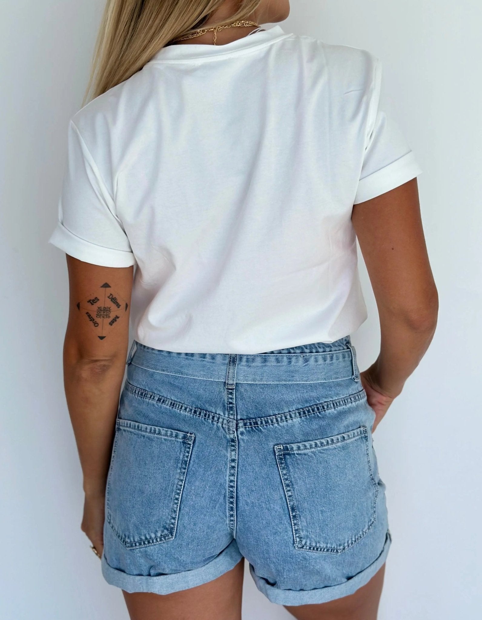 T - SHIRT BASIC EN COTON: BLANC - Liltaylor